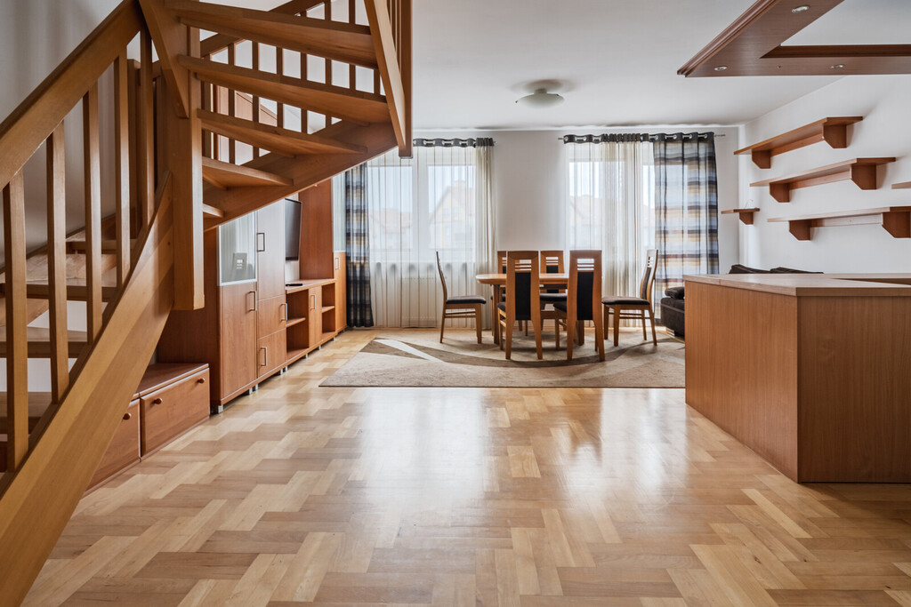 Komfortowe mieszkanie 2 poziomowe w Gdyni Fikakowo