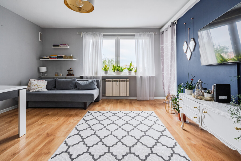 Brzeźno | 2 pokoje, balkon, piwnica | lokalizacja!