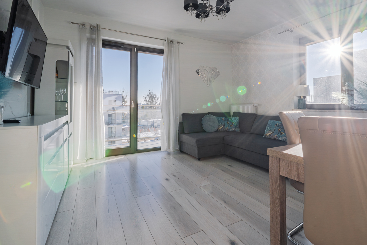 3 pokoje z dużym balkonem na "Słonecznej Morenie"