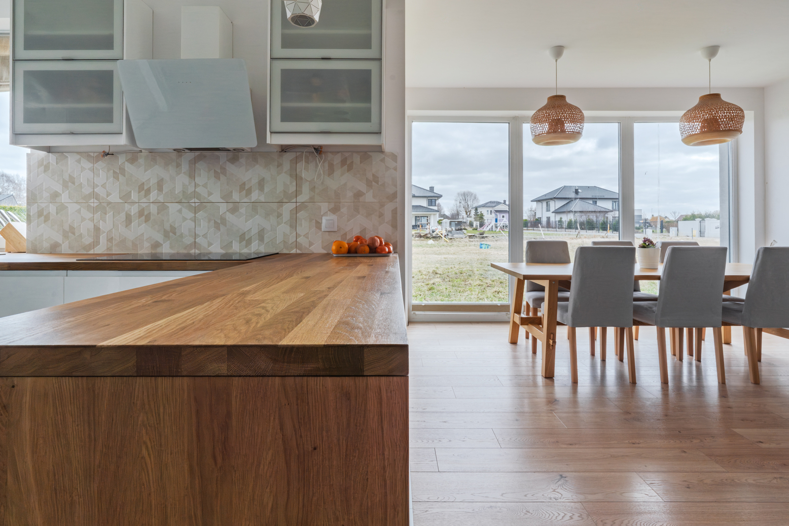 Nowoczesny, przestronny dom 300 m², 8 pokoi