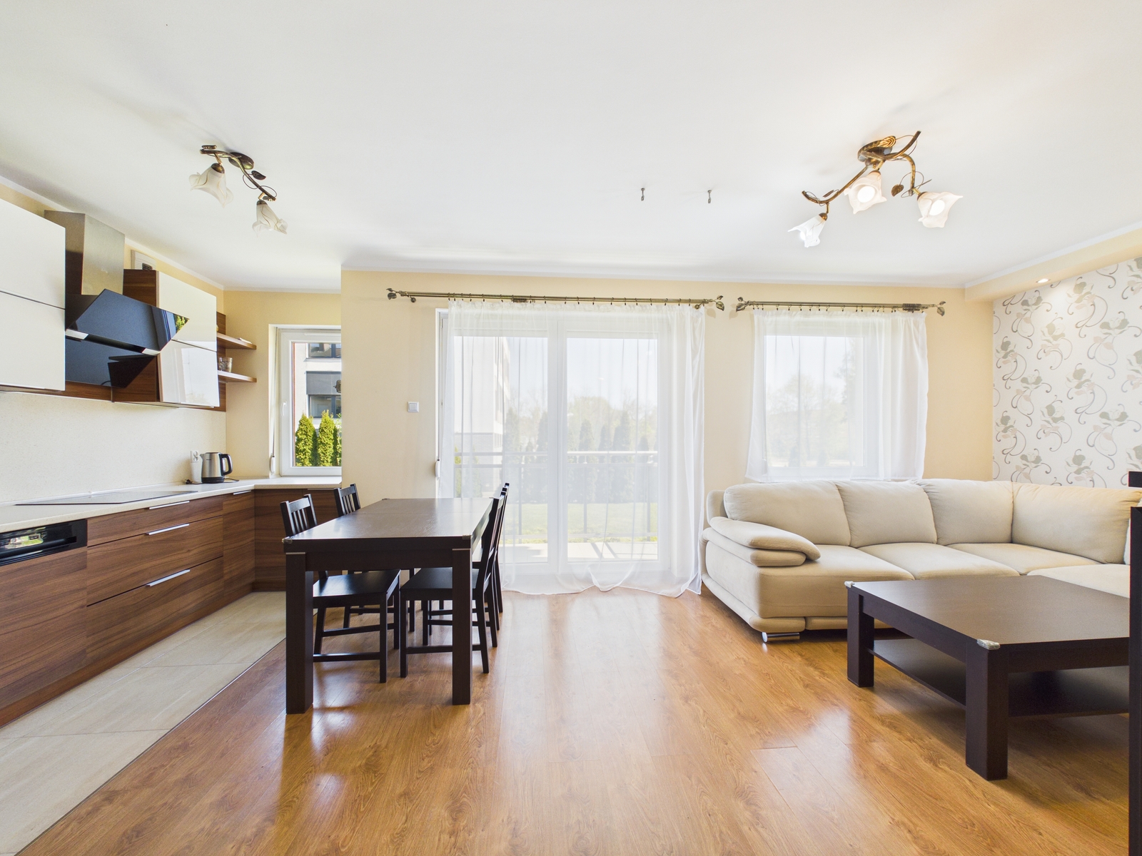 Apartament na Brochowie – Wysoki Stand