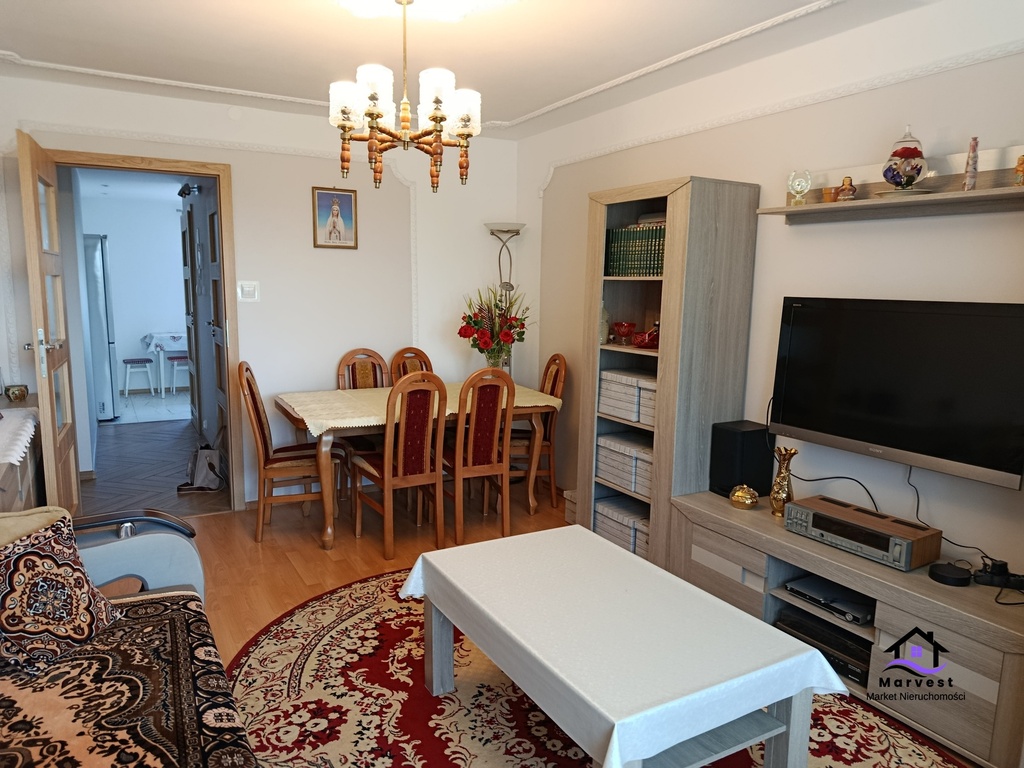 Wrzosowiak | 3 pokoje częściowo po remoncie