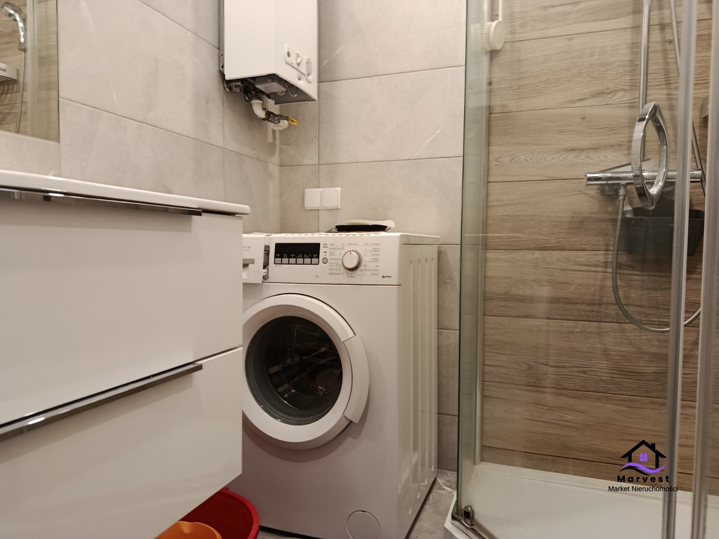 Wrzosowiak | 3 pokoje częściowo po remoncie