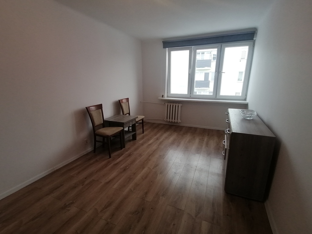 Kawalerka do wynajęcia od już.