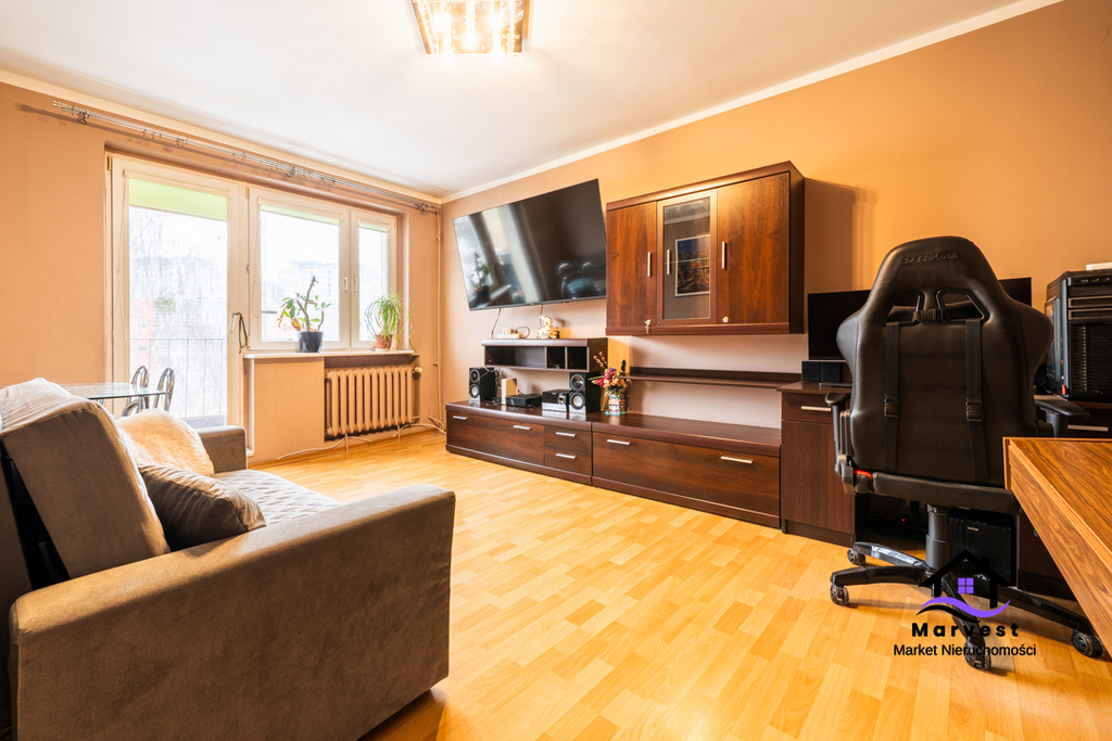 Raków  | 3 pokoje | Duży balkon