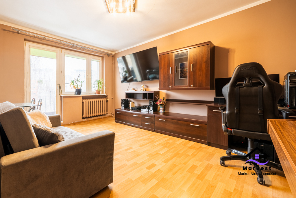 Raków  | 3 pokoje | Duży balkon