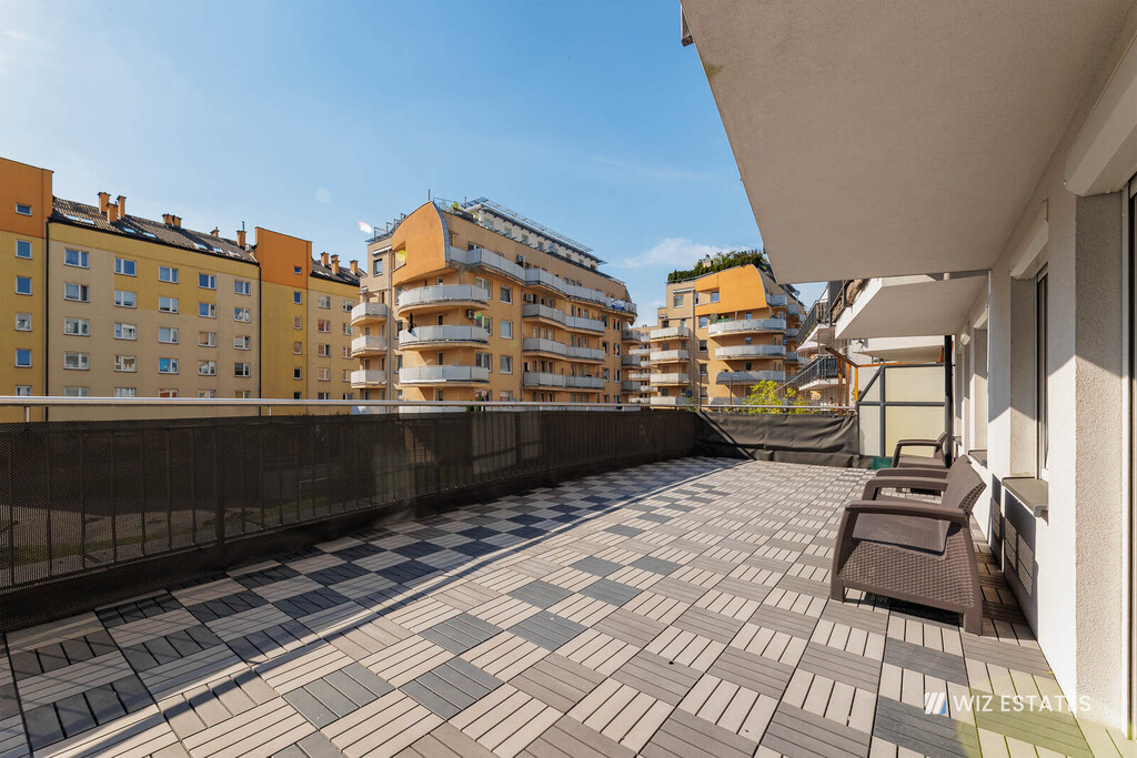 4-кімнатна квартира з терасою 40 м2 на Bronowicach