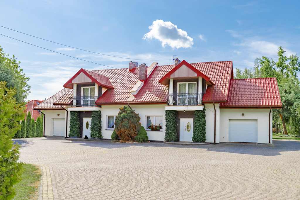 Dom z budynkiem komercyjnym pod Grójcem – zdjęcie 1