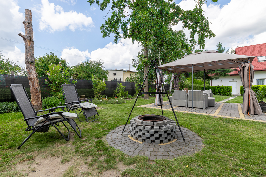 Dom z budynkiem komercyjnym pod Grójcem – zdjęcie 6