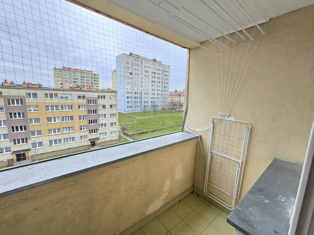 Dwa pokoje, balkon, c.o. miejskie !