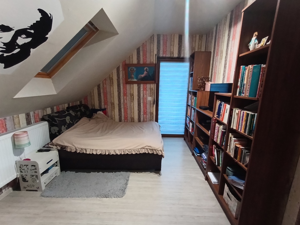 Prywatna enklawa na 51 arowej działce, Twardogóra