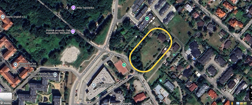 Działka inwestycyjna mieszkaniowo-usługowa z WZ – zdjęcie 1