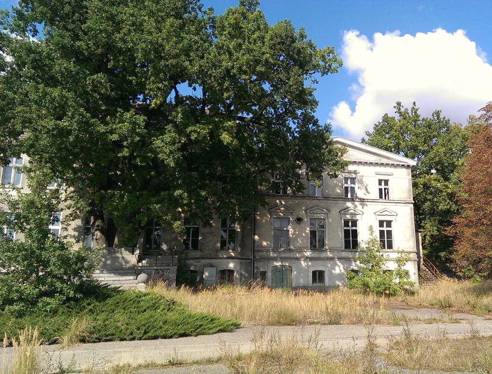 Obiekt na sprzedaż Storkowo 800 m2 | Arka Nieruchomości