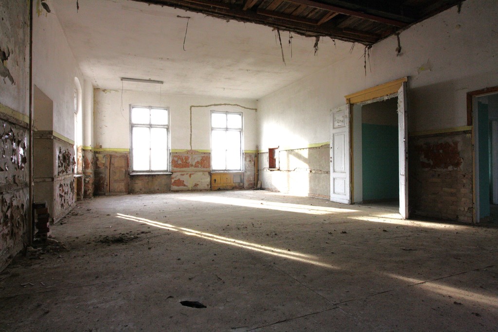 Obiekt na sprzedaż Storkowo 800 m2 | Arka Nieruchomości