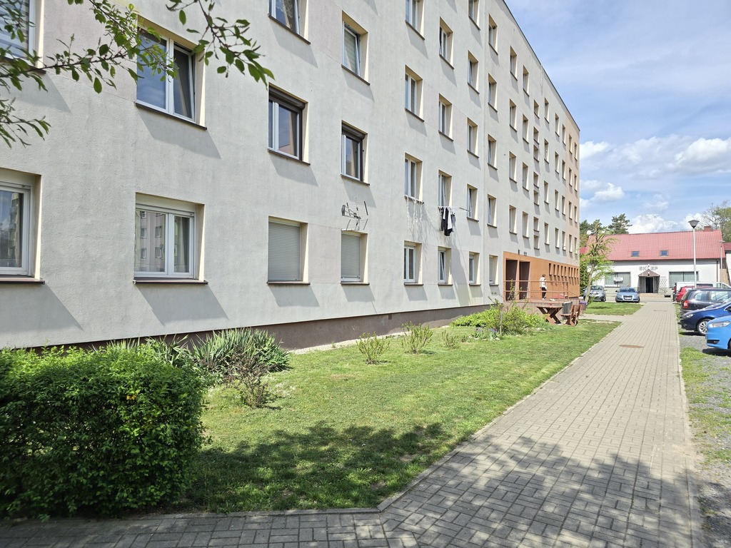 Dwupokojowe mieszkanie na sprzedaż – Szczytnica