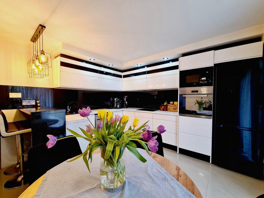 ✔✔ Przestronny dom 170 m2 - Działka 15a