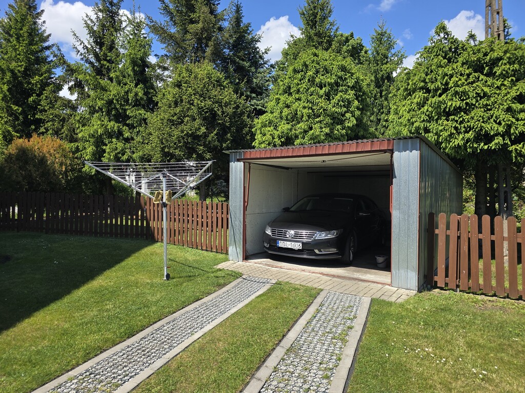 Mieszkanie 67 m2 z ogrodem i garażem – Zebrzydowa