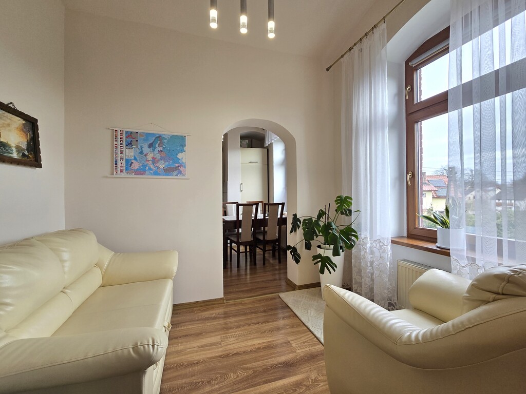 Mieszkanie 67 m2 z ogrodem i garażem – Zebrzydowa