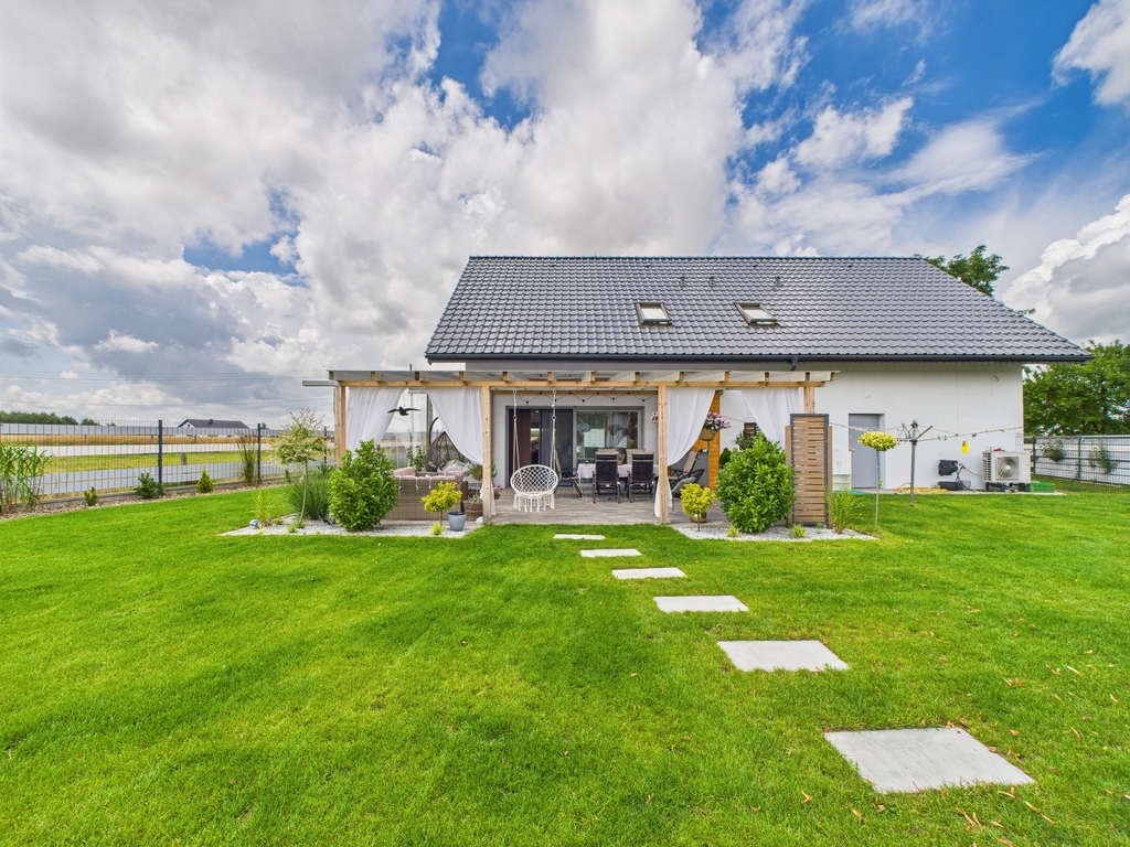 Dom na sprzedaż Nowogard 160 m2 | Arka Nieruchomości