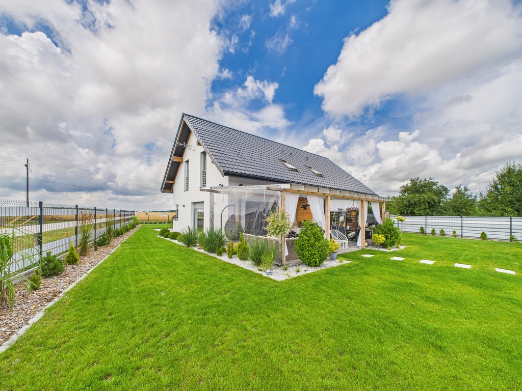 Dom na sprzedaż Nowogard 160 m2 | Arka Nieruchomości