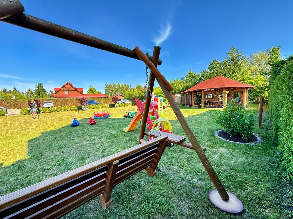 Obiekt na sprzedaż Sianożęty 464 m2 | Arka Nieruchomości