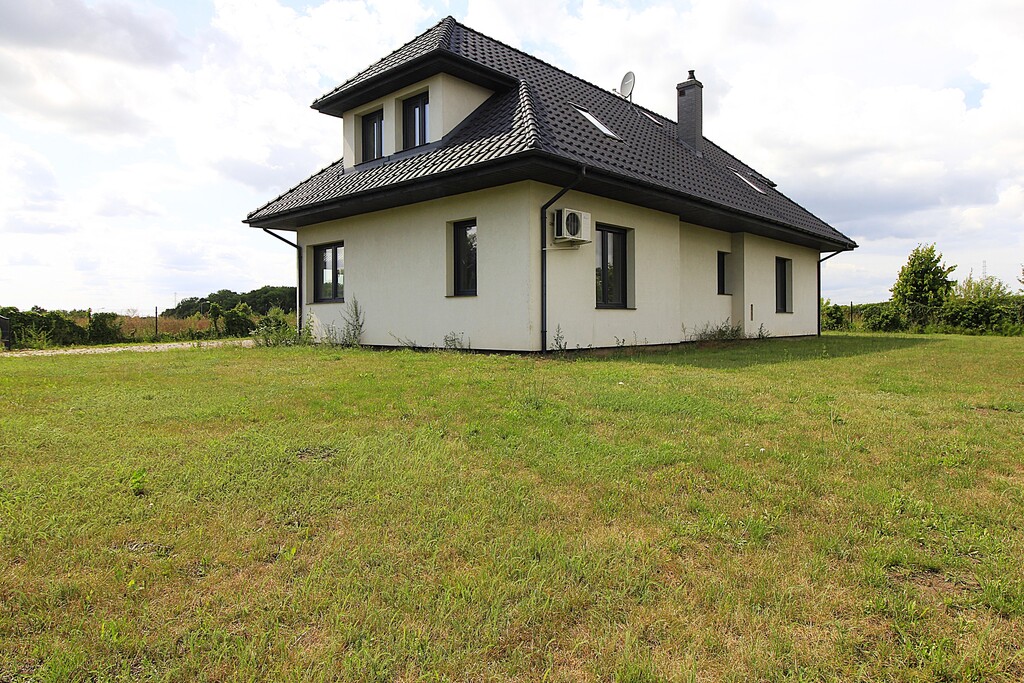 Dom na sprzedaż Golczewo 241 m2 | Arka Nieruchomości