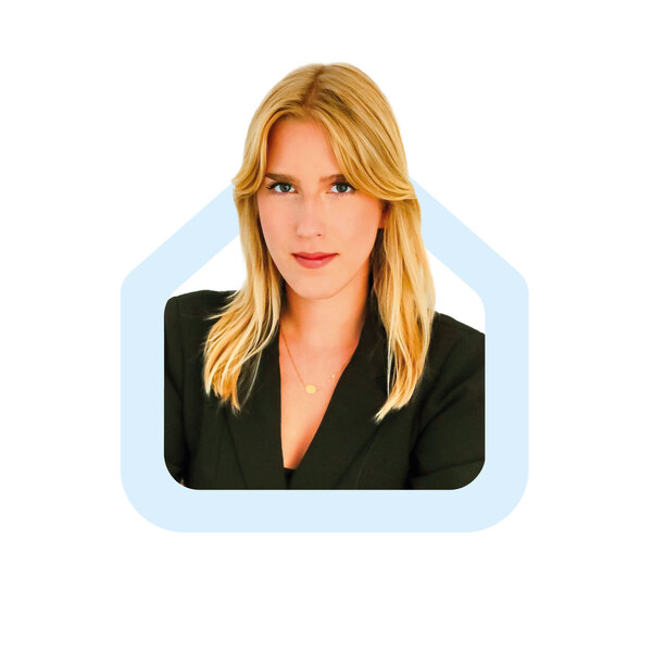 Julia Tomkowiak - Ekspert nieruchomości