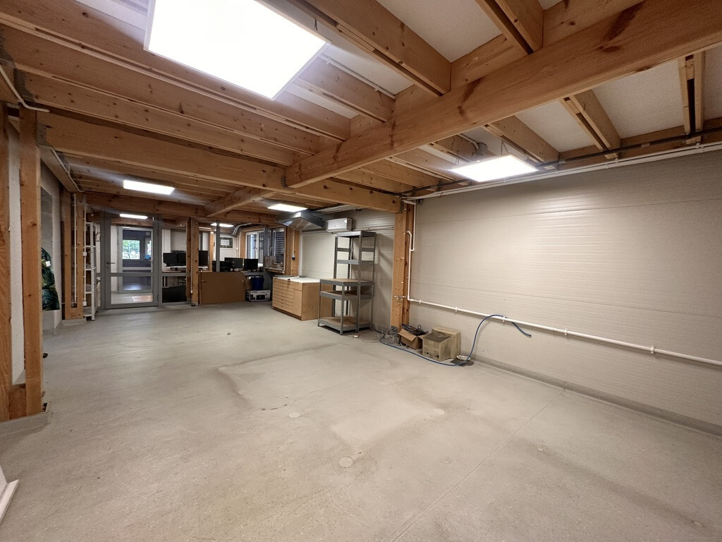 Obiekt na sprzedaż Komarowo 3 187 m2 | Arka Nieruchomości