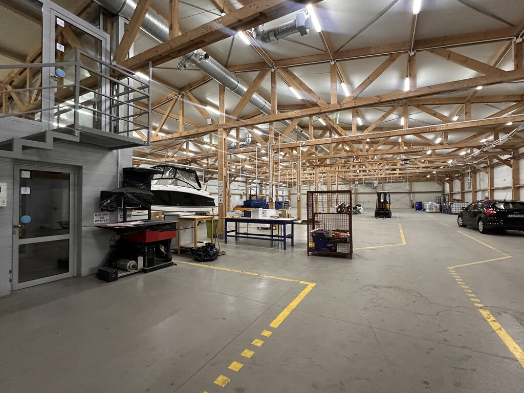 Obiekt na sprzedaż Komarowo 3 187 m2 | Arka Nieruchomości