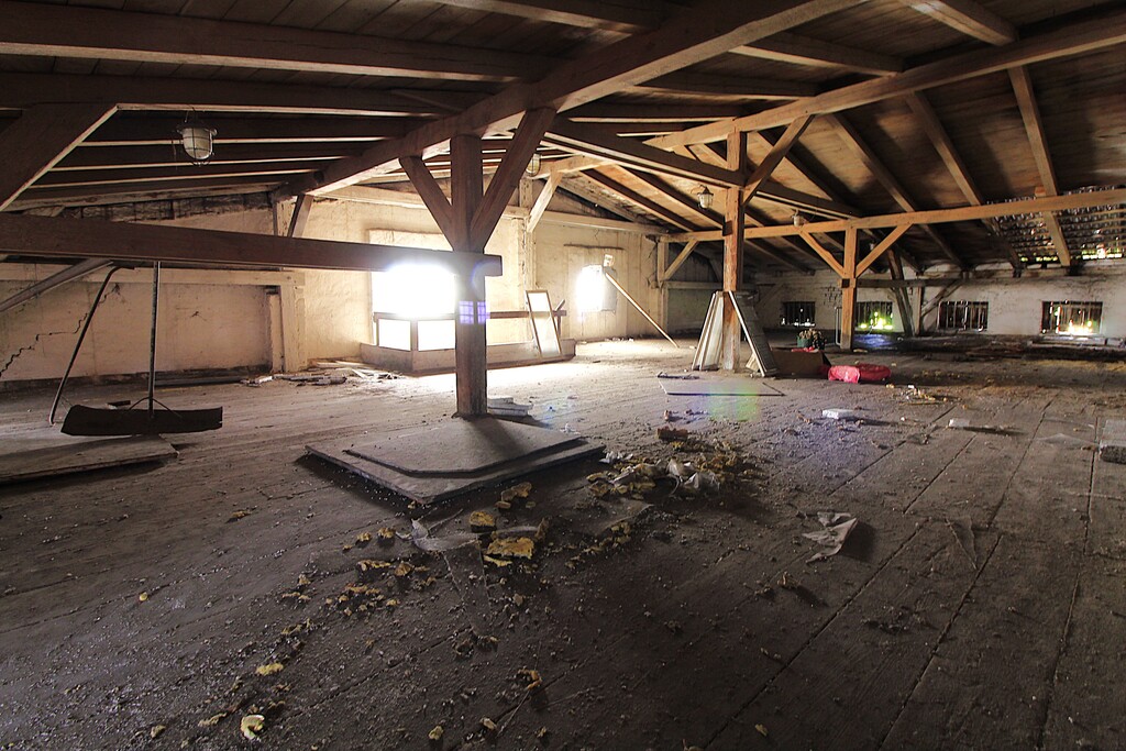 Obiekt na sprzedaż Strzyżno 4 261 m2 | Arka Nieruchomości