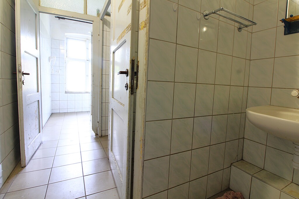 Obiekt na sprzedaż Strzyżno 4 261 m2 | Arka Nieruchomości