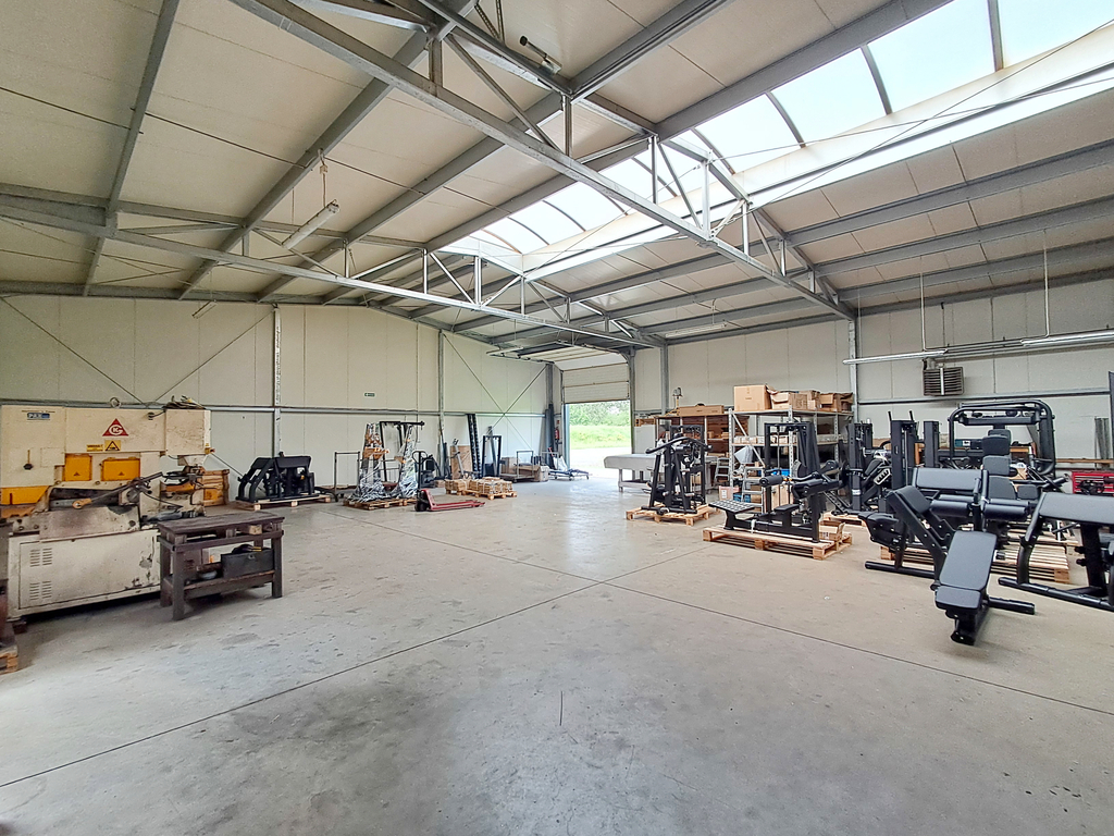 Hale 1884m2 Działka 1,3ha Przy Trasie S7