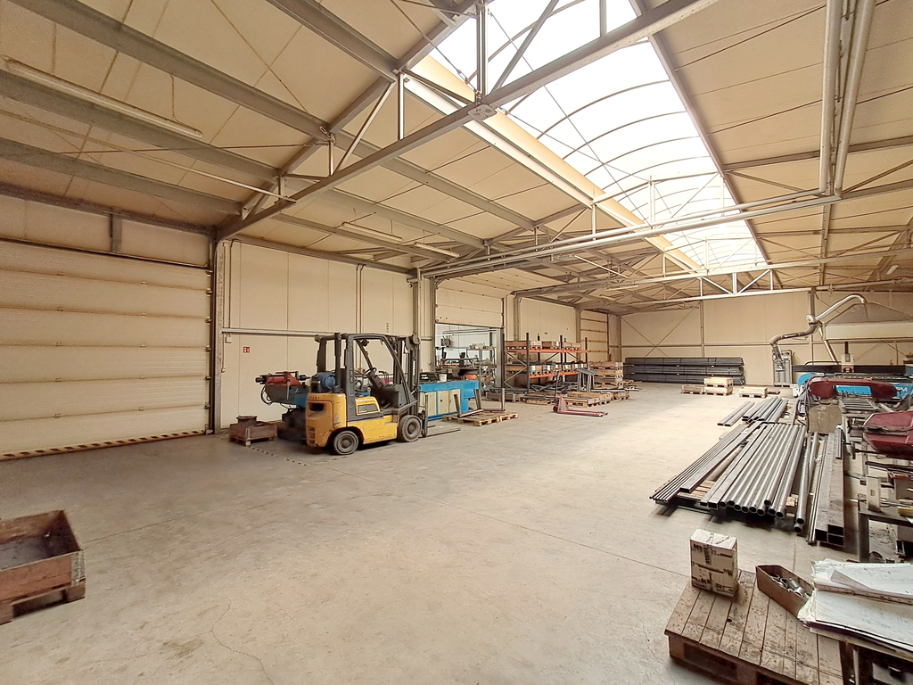 Hale 1884m2 Działka 1,3ha Przy Trasie S7