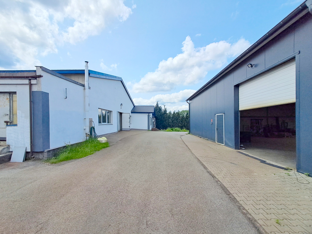 Hale 1884m2 Działka 1,3ha Przy Trasie S7