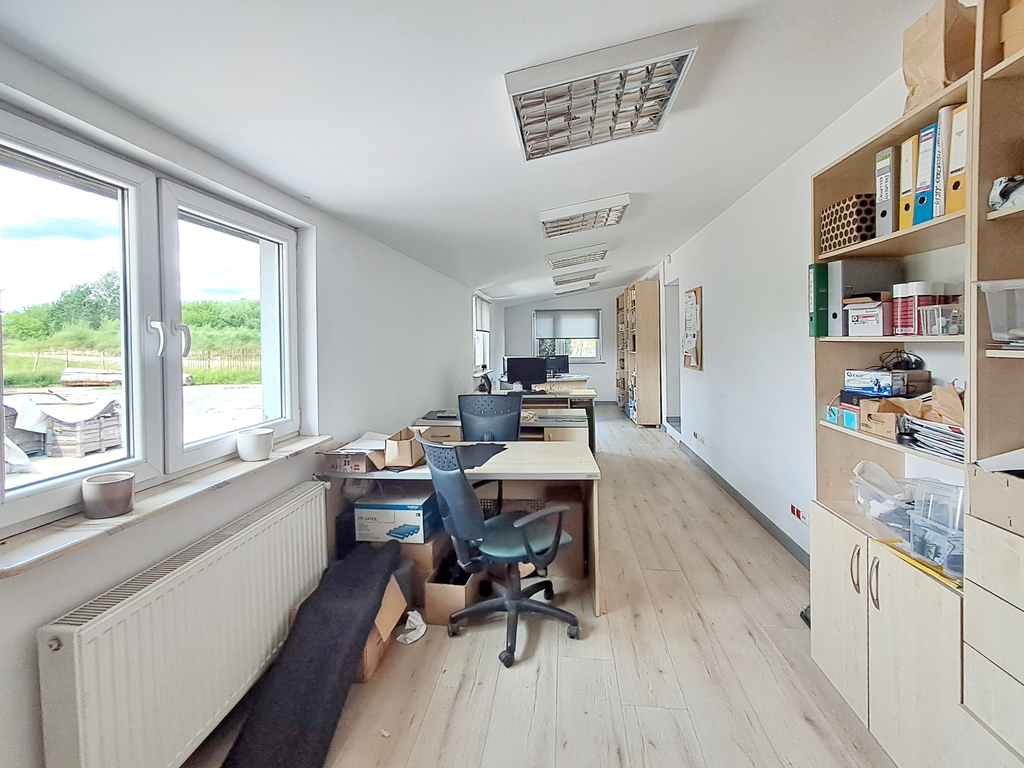 Hale 1884m2 Działka 1,3ha Przy Trasie S7