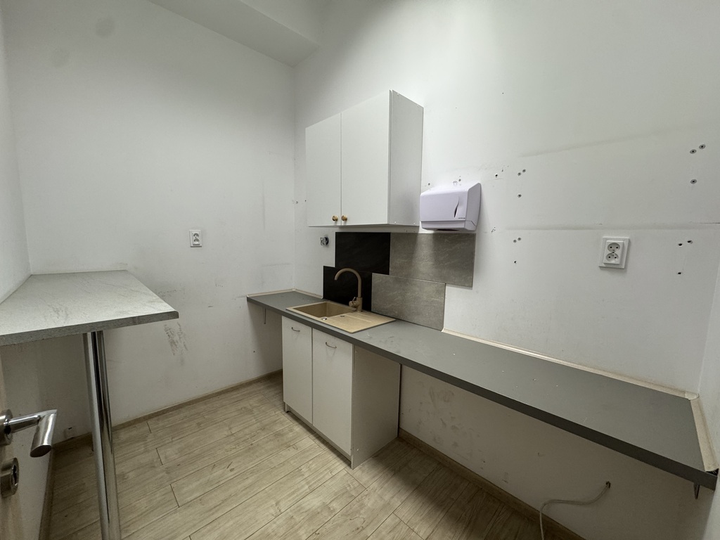 Obiekt komercyjny na wynajem Mierzyn 360 m2 | Arka Nieruchomości