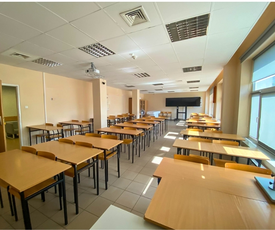 Kasprzaka|2×1000 m²Medyczna|Edukacja–negocjuj Cenę