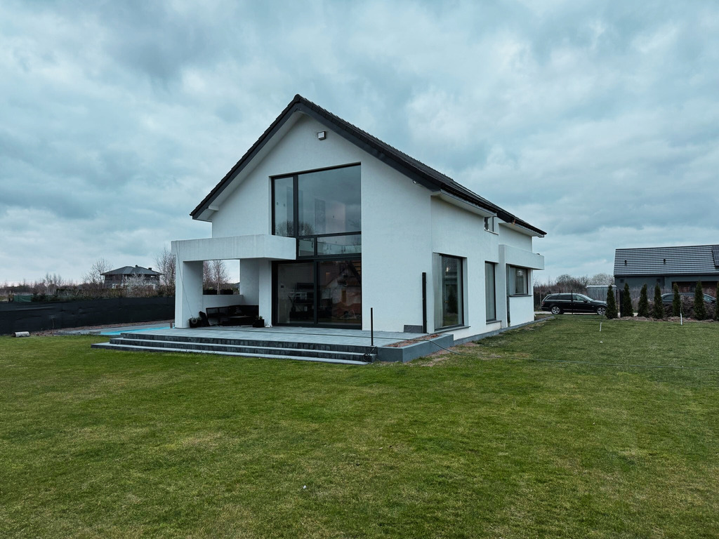 Dom na sprzedaż Nowogard 240 m2 | Arka Nieruchomości