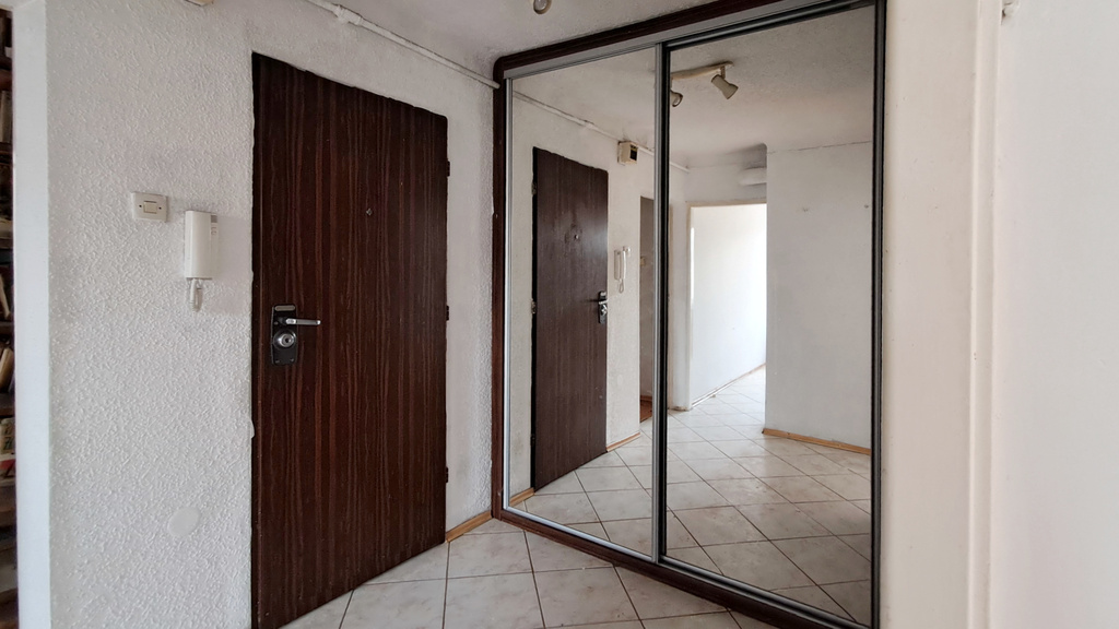 Mieszkanie 3 Pokoje 57,7m2 Z Dużym Potencjałem