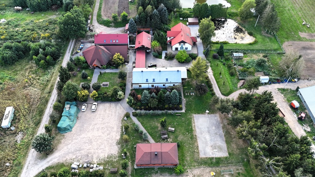 Obiekt na sprzedaż Radowo Małe 3 000 m2 | Arka Nieruchomości
