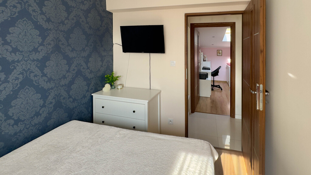 Wykończony dom | piękna działka | las i rzeka – zdjęcie 16