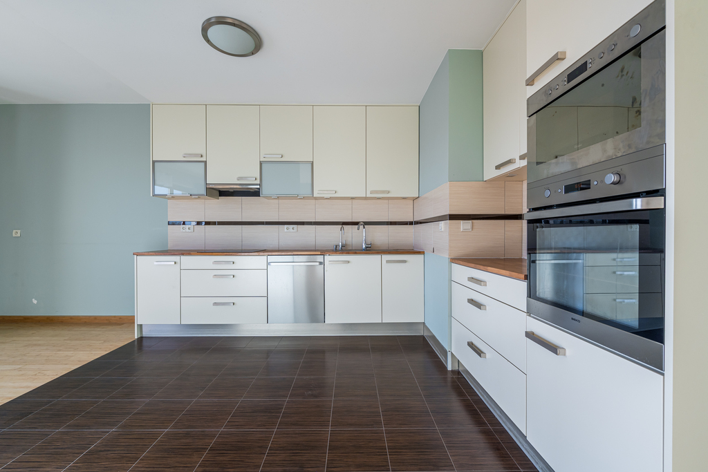 3 pokoje na Bemowie do własnej aranżacji