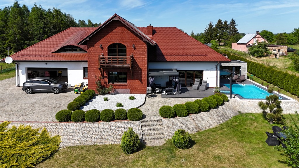 Dom na sprzedaż Tuczno 329 m2 | Arka Nieruchomości