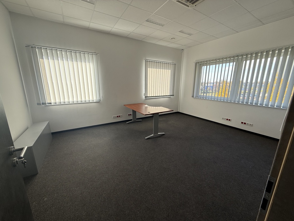 Obiekt na wynajem Szczecin, Gumieńce 270 m2 | Arka Nieruchomości