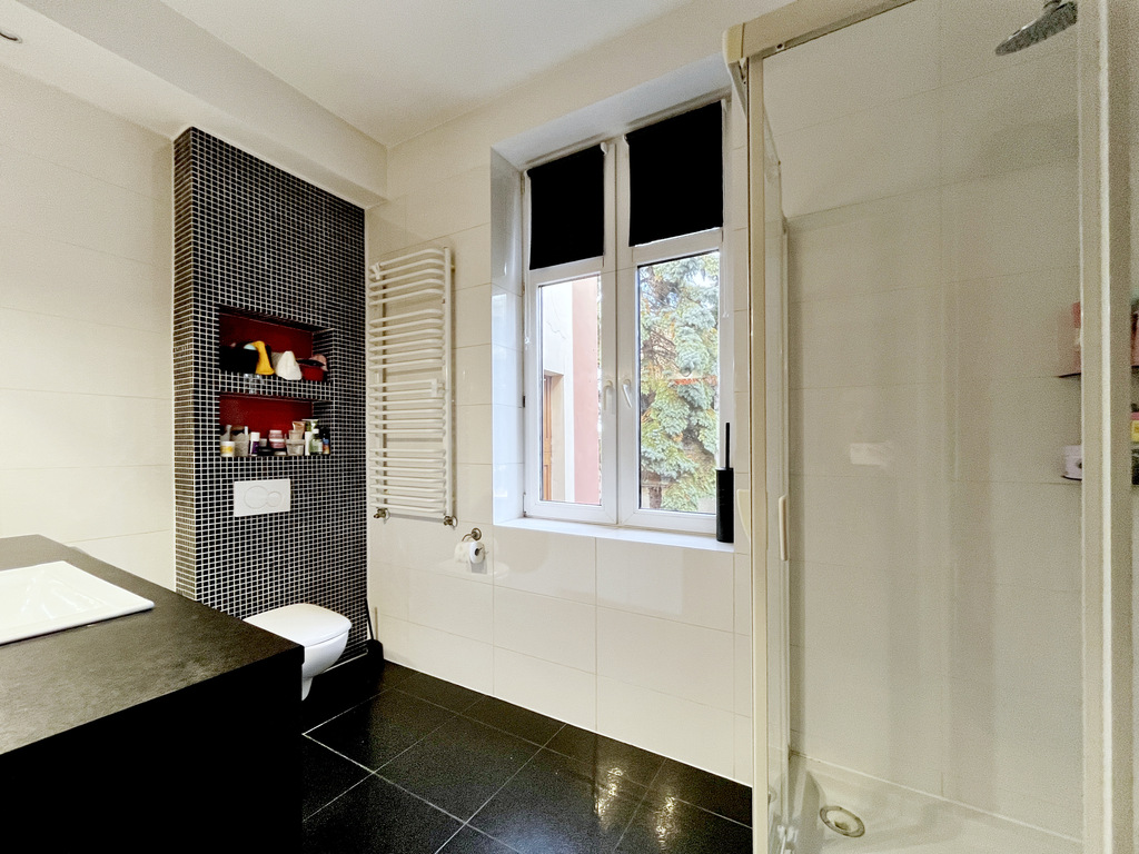 Kamienica Handlowo-mieszkalna • 3 Lokale