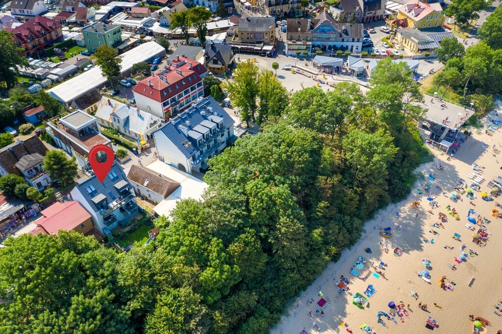 Obiekt na sprzedaż Rewal 301 m2 | Arka Nieruchomości