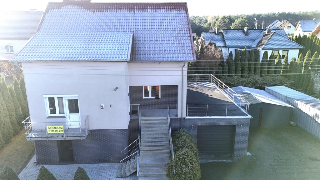 Dom na sprzedaż Bierzwnik 261 m2 | Arka Nieruchomości