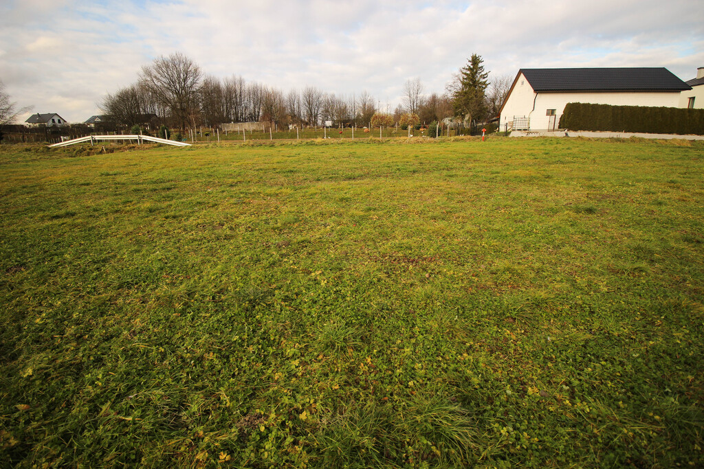 Działka w Chmielniku z warunkami zabudowy
