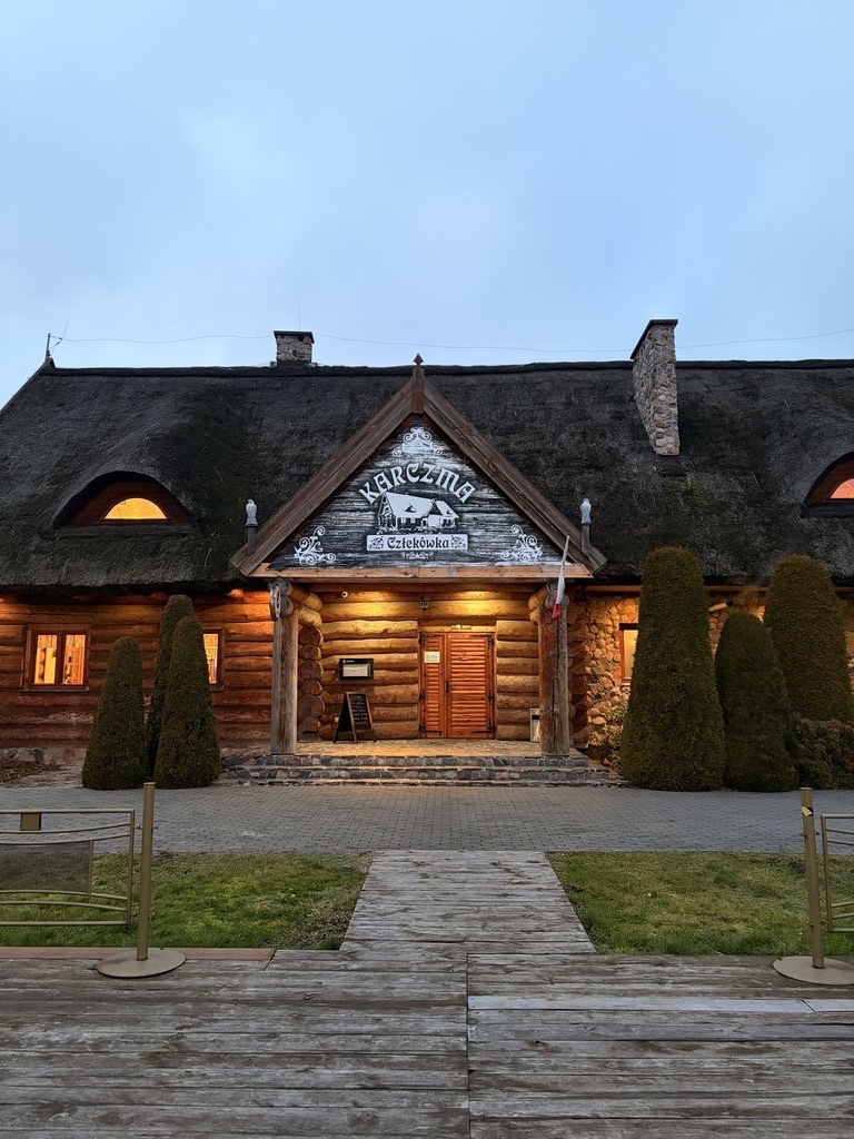 Karczma / obiekt usługowy – sprzedaż