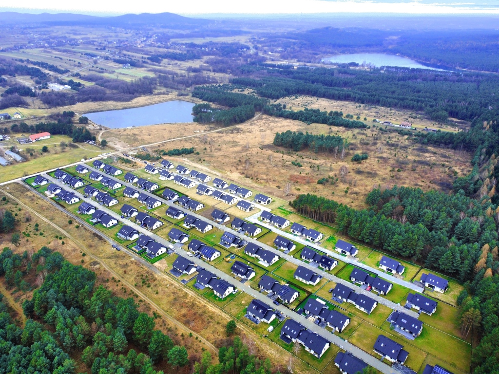 6 Działek Budowlanych Po 10 Ar. Kielce Suków.